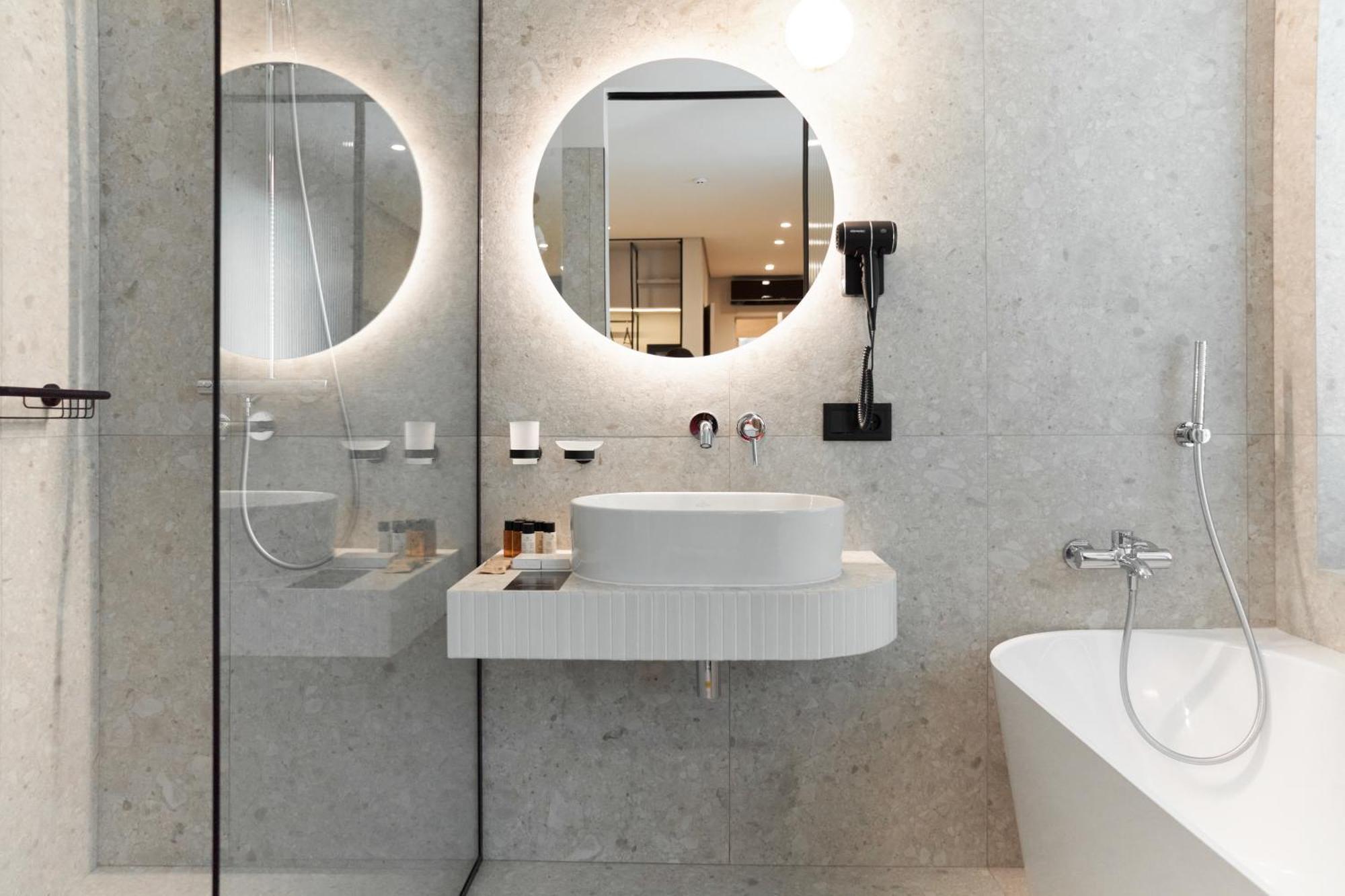 Hotel Laudon Uzhhorod Δωμάτιο φωτογραφία