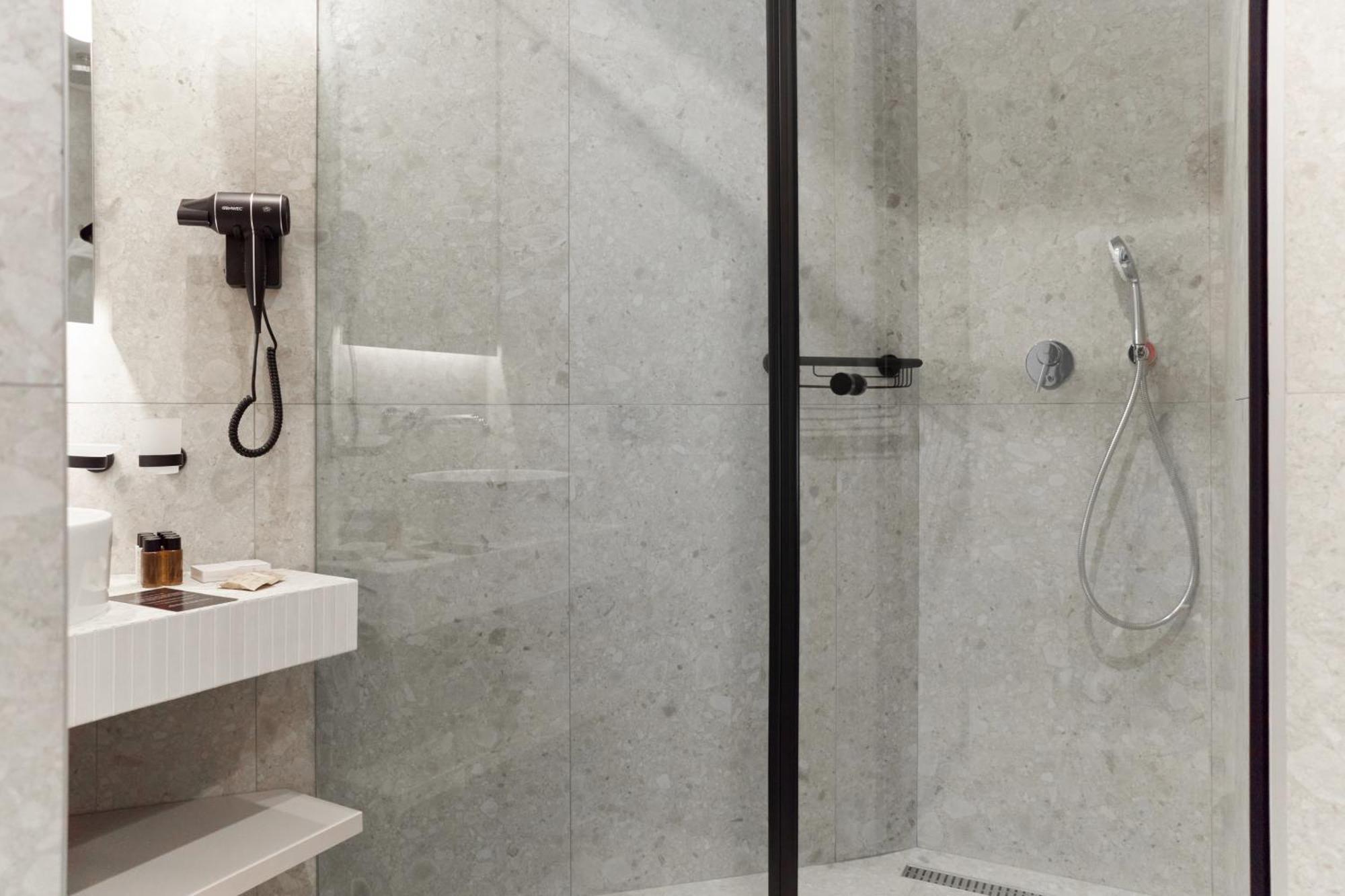 Hotel Laudon Uzhhorod Δωμάτιο φωτογραφία