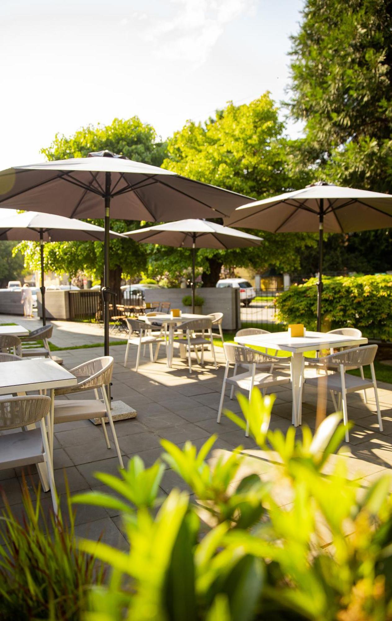 Hotel Laudon Uzhhorod Εξωτερικό φωτογραφία
